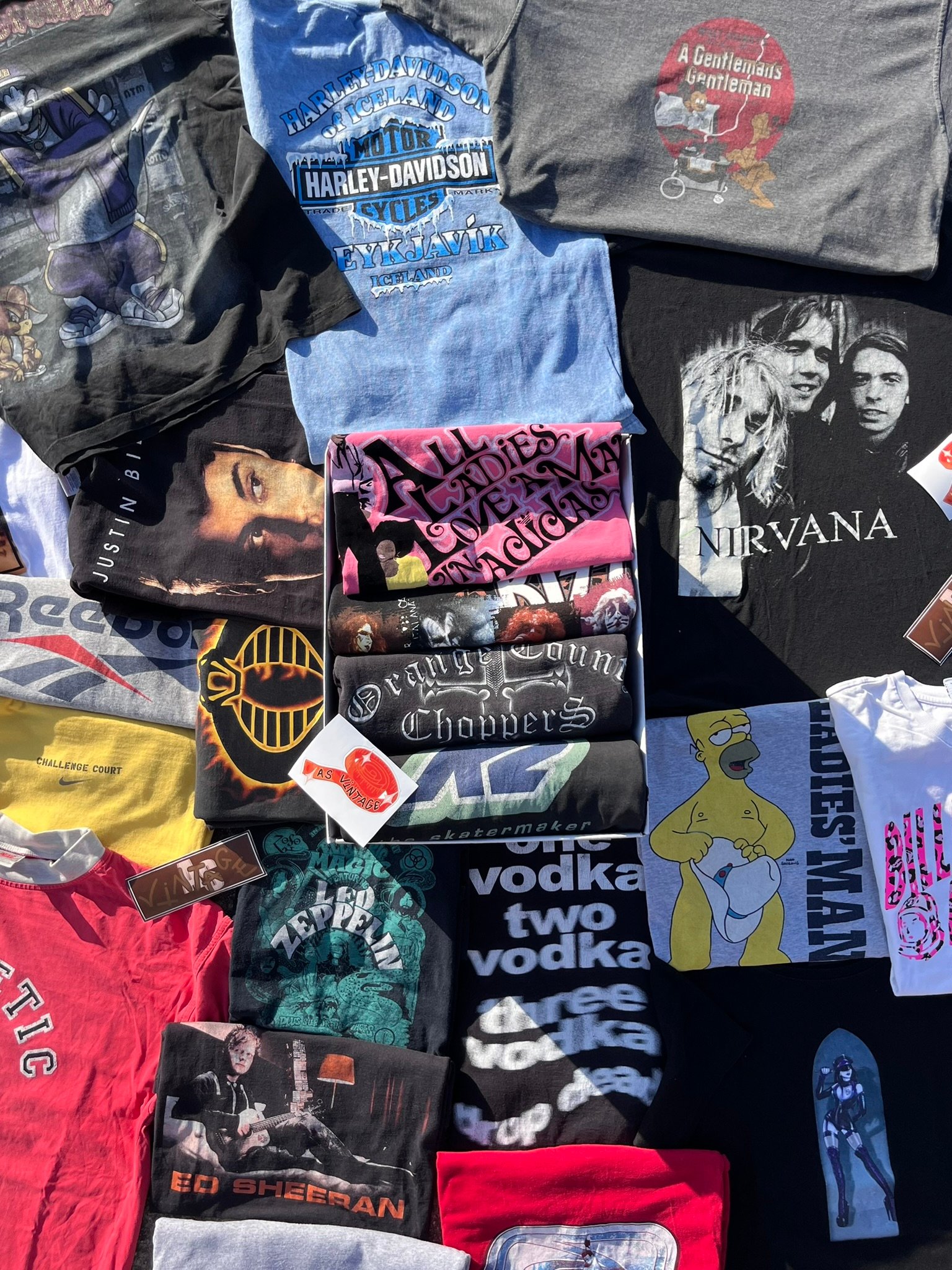 TSHIRT BOX