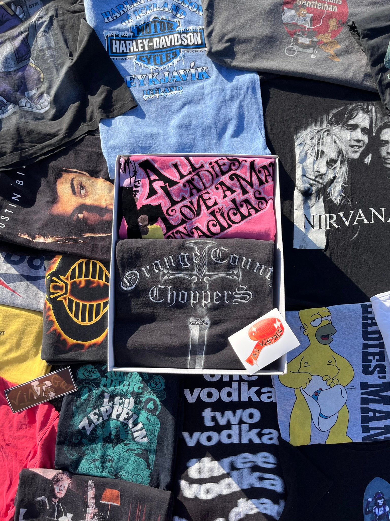 TSHIRT BOX